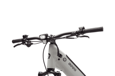 Thumbnail - Crossover