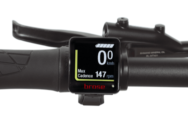 Thumbnail - Crossover