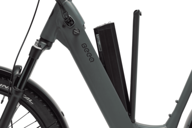 Thumbnail - Crossover