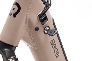 Thumbnail - Crossover