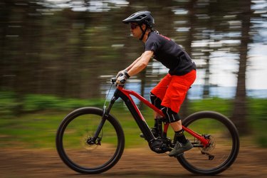 Thumbnail - M850 Full Suspension